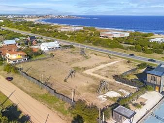 https://www.gallito.com.uy/terrenos-en-venta-en-la-juanita-jose-ignacio-inmuebles-27786362