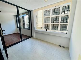 https://www.gallito.com.uy/venta-2-dormitorios-en-ciudad-vieja-con-renta-inmuebles-27786876