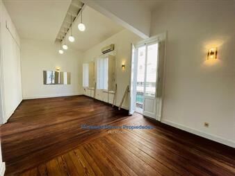 https://www.gallito.com.uy/gran-esquina-en-ciudad-vieja-inmuebles-27786907