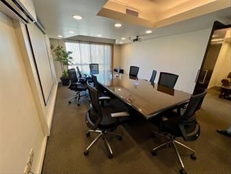 https://www.gallito.com.uy/venta-de-espectacular-penthouse-en-un-punto-estrategico-de-inmuebles-27786936