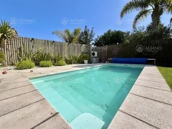 https://web5.gallito.com.uy/venta-espectacular-casa-en-punta-del-este-4-inmuebles-26082239