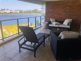 https://www.gallito.com.uy/alquiler-apartamento-de-lujo-inmuebles-27786979