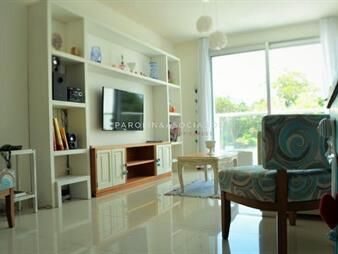 https://www.gallito.com.uy/apartamento-en-venta-de-2-dormitorios-en-punta-inmuebles-16906486
