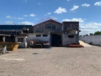 https://www.gallito.com.uy/venta-predio-de-8000-m2-esquina-camino-maldonado-inmuebles-27787904