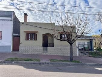 https://www.gallito.com.uy/hermosa-propiedad-a-la-venta-inmuebles-27572616