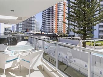 https://web5.gallito.com.uy/apartamento-en-venta-de-2-dormitorios-en-punta-inmuebles-27793201