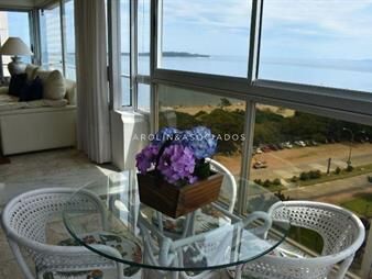 https://web5.gallito.com.uy/apartamento-en-venta-de-2-dormitorios-en-mansa-inmuebles-16906513