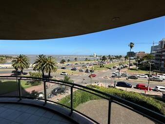 https://www.gallito.com.uy/casatroja-alquiler-apartamento-lujoso-puerto-del-buceo-inmuebles-26347178