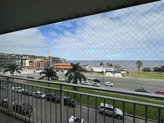 https://web5.gallito.com.uy/venta-apartamento-rambla-3-dormitorios-servicio-impecable-inmuebles-27793220