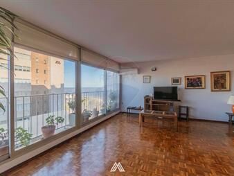 https://www.gallito.com.uy/venta-apartamento-4-dormitorios-2-garajes-pocitos-inmuebles-27793335