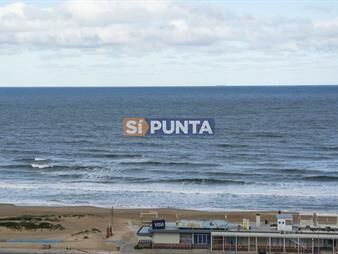 https://web5.gallito.com.uy/venta-apartamento-3-dormitorios-en-torre-de-zona-inmuebles-27609574