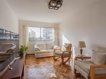 https://www.gallito.com.uy/venta-hermoso-apartamento-en-malvin-3-dormitorios-inmuebles-27793315