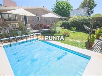 https://www.gallito.com.uy/casa-2-dormitorios-con-piscina-climatizada-mansa-inmuebles-27610317