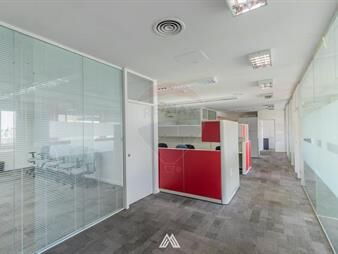 https://www.gallito.com.uy/alquiler-de-oficina-equipada-en-ciudad-vieja-inmuebles-27793909