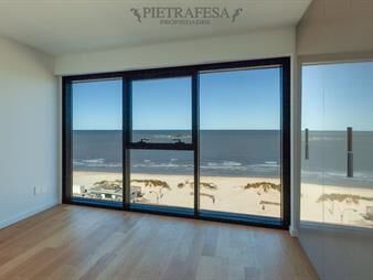 https://www.gallito.com.uy/apartamento-en-venta-3-dormitorio-3-baños-a-con-inmuebles-19065896
