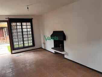 https://www.gallito.com.uy/venta-casa-en-montes-de-solymar-lindo-complejo-inmuebles-27679723