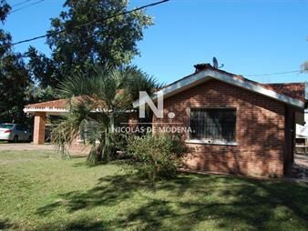 https://web5.gallito.com.uy/venta-casa-en-la-barra-de-3-dormitorios-con-inmuebles-25038607