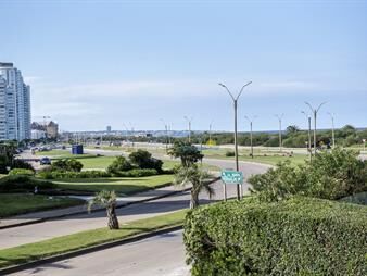 https://web5.gallito.com.uy/vende-departamento-de-3-dormitorios-en-ocean-del-inmuebles-27740151