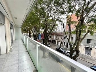 https://web5.gallito.com.uy/excelente-apartamento-alquiler-1-dormitorio-con-garaje-inmuebles-27666474