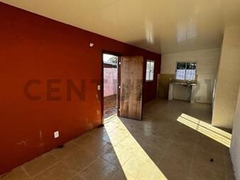 https://web5.gallito.com.uy/casa-a-estrenar-2-dormitorios-patio-exclusivo-estaciona-inmuebles-27799237