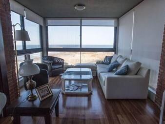 https://web5.gallito.com.uy/apartamento-en-venta-de-3-dormitorios-en-punta-inmuebles-27799341