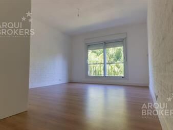 https://www.gallito.com.uy/apartamento-de-dos-dormitorios-en-alquiler-en-haras-del-lag-inmuebles-27616360