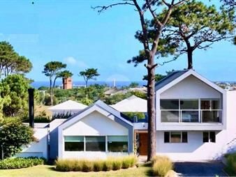 https://www.gallito.com.uy/venta-exclusiva-casa-5-dormitorios-jose-ignacio-inmuebles-27799662