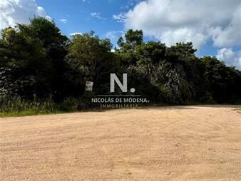 https://web5.gallito.com.uy/vende-terreno-de-1022m2-loma-de-la-ballena-inmuebles-27800137