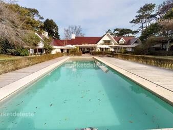https://web5.gallito.com.uy/golf-tour-3d-inmuebles-27670302