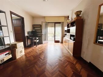 https://www.gallito.com.uy/venta-apartamento-3-dormitorios-escritorio-centro-inmuebles-27447537