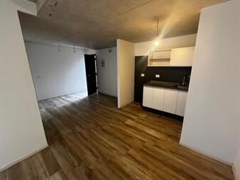 https://www.gallito.com.uy/apartamento-3-dormitorios-con-parrillero-en-tres-cruces-inmuebles-27804044