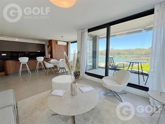 https://www.gallito.com.uy/venta-de-apartamento-2-dormitorios-con-terraza-en-carrasco-inmuebles-27804325