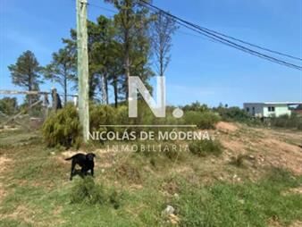https://web5.gallito.com.uy/vende-terreno-en-altos-de-la-laguna-inmuebles-26234764
