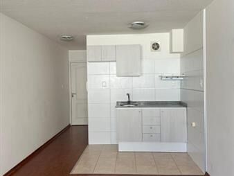 https://www.gallito.com.uy/precioso-monoambiente-a-una-cuadra-del-shopping-inmuebles-27804470