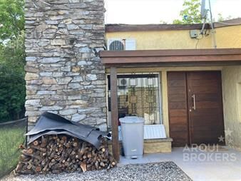 https://www.gallito.com.uy/casa-de-3-dormitorios-en-venta-en-carrasco-norte-inmuebles-27799434