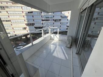 https://web5.gallito.com.uy/apartamento-de-1-dormitorio-en-venta-brava-del-inmuebles-27272064