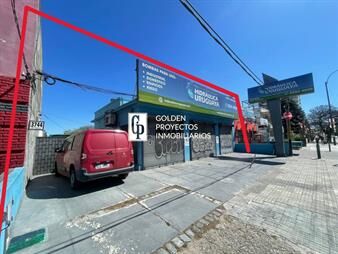 https://www.gallito.com.uy/terreno-en-venta-15m-de-frente-en-buceo-inmuebles-26238536