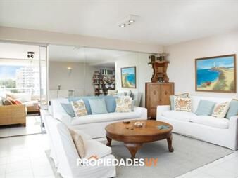 https://web5.gallito.com.uy/apartamento-en-venta-y-alquiler-en-brava-punta-inmuebles-24219590
