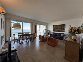 https://web5.gallito.com.uy/primera-linea-vista-excelente-con-hermosa-terraza-inmuebles-27803799
