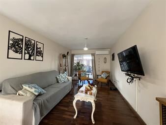 https://www.gallito.com.uy/venta-apartamento-4-dorm-en-prado-a-berro-inmuebles-27669918