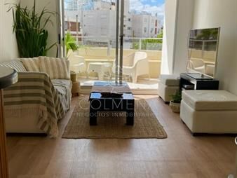 https://www.gallito.com.uy/apartamento-a-pasos-de-playa-brava-y-centro-de-la-inmuebles-27369783