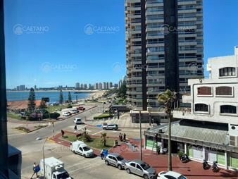 https://web5.gallito.com.uy/venta-apartamento-de-1-dormitorio-en-peninsula-inmuebles-27155361