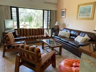 https://web5.gallito.com.uy/casa-acogedora-de-1-planta-con-piscina-inmuebles-25041964
