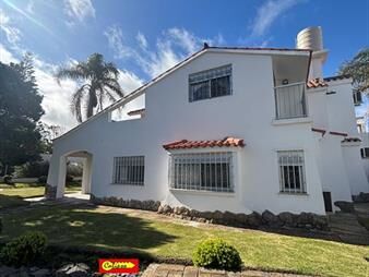 https://www.gallito.com.uy/venta-de-casa-frente-al-mar-en-atlantida-4-dormitorios-inmuebles-27808532