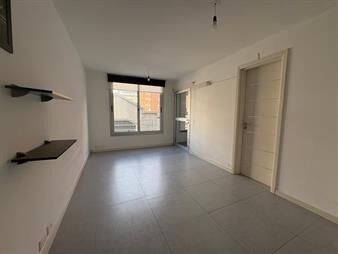 https://www.gallito.com.uy/alquiler-de-monoambiente-con-garaje-en-aguada-inmuebles-27809099