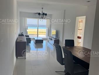 https://web5.gallito.com.uy/venta-apartamento-2-dormitorios-playa-mansa-del-inmuebles-27595814