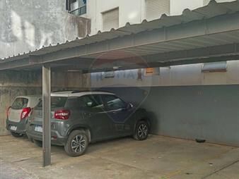 https://www.gallito.com.uy/venta-garaje-fijo-en-planta-baja-con-renta-inmuebles-27809241