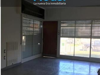 https://www.gallito.com.uy/casa-en-alquiler-3-dormitorios-2-baños-a-pasos-de-la-play-inmuebles-27813031