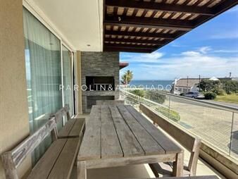 https://web5.gallito.com.uy/departamento-en-venta-de-3-dormitorios-en-arenas-inmuebles-27813500