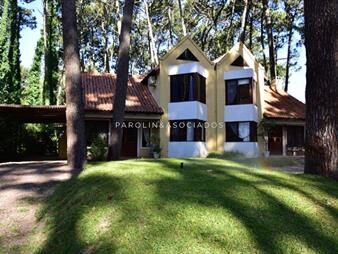 https://www.gallito.com.uy/apartamento-en-venta-en-punta-del-este-inmuebles-27813582